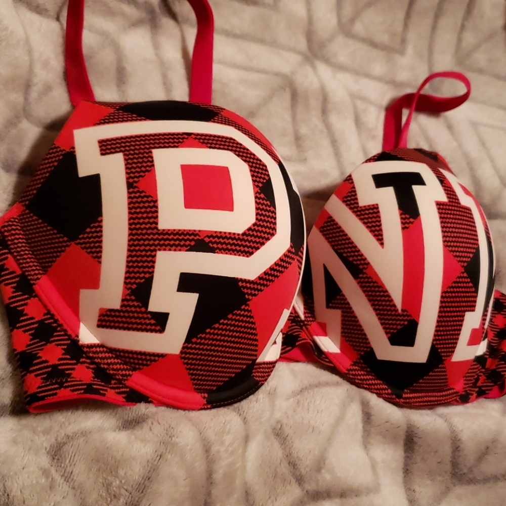 Victoria's Secret Pink Push Up 36C